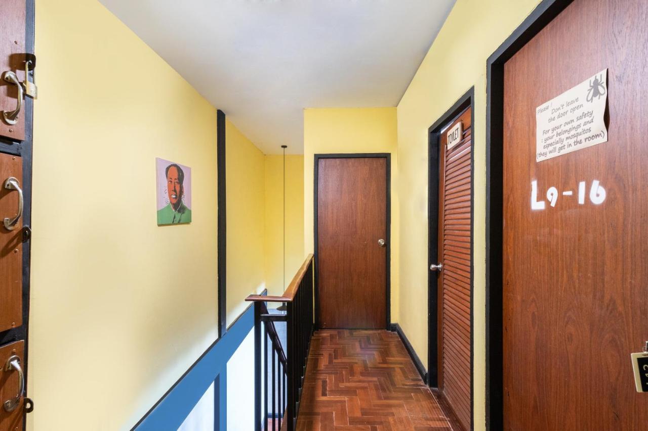 Oyo 677 Le Loftel Hostel Čiang Mai Exteriér fotografie