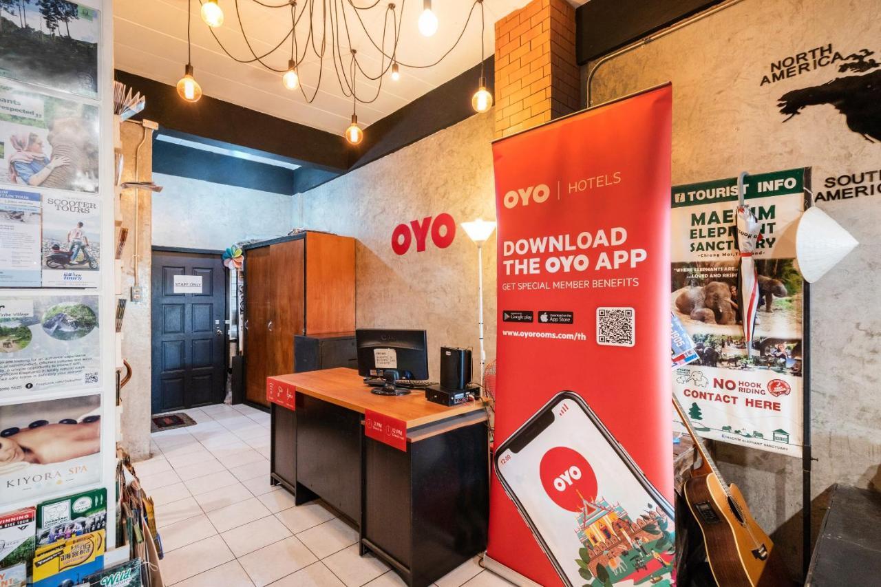 Oyo 677 Le Loftel Hostel Čiang Mai Exteriér fotografie