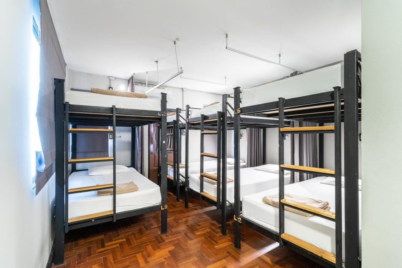 Oyo 677 Le Loftel Hostel Čiang Mai Exteriér fotografie