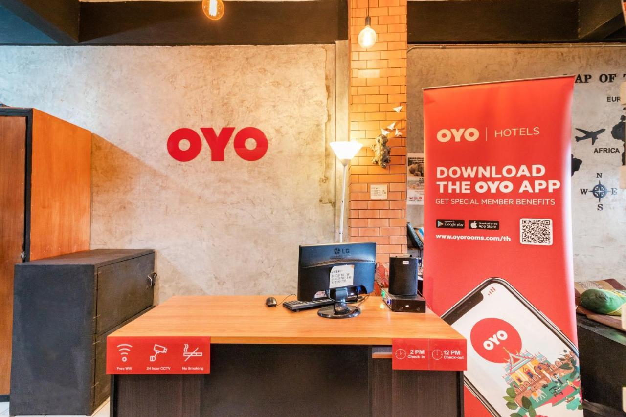 Oyo 677 Le Loftel Hostel Čiang Mai Exteriér fotografie